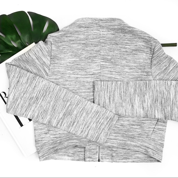 Fabletics magnolia gray jacket - Picture 5 of 6